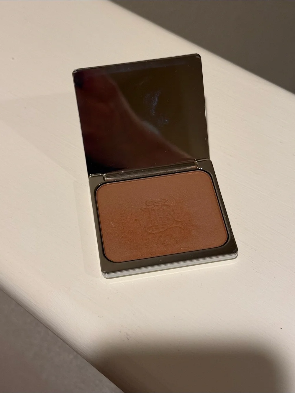 La Bouche Rouge Matte Bronzer - La Terre Intense
